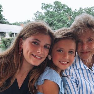 Meet your Posher, Leighton